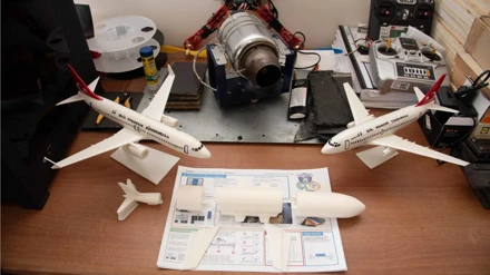 Selçuk Üniversitesinde maket uçak üretimi başladı